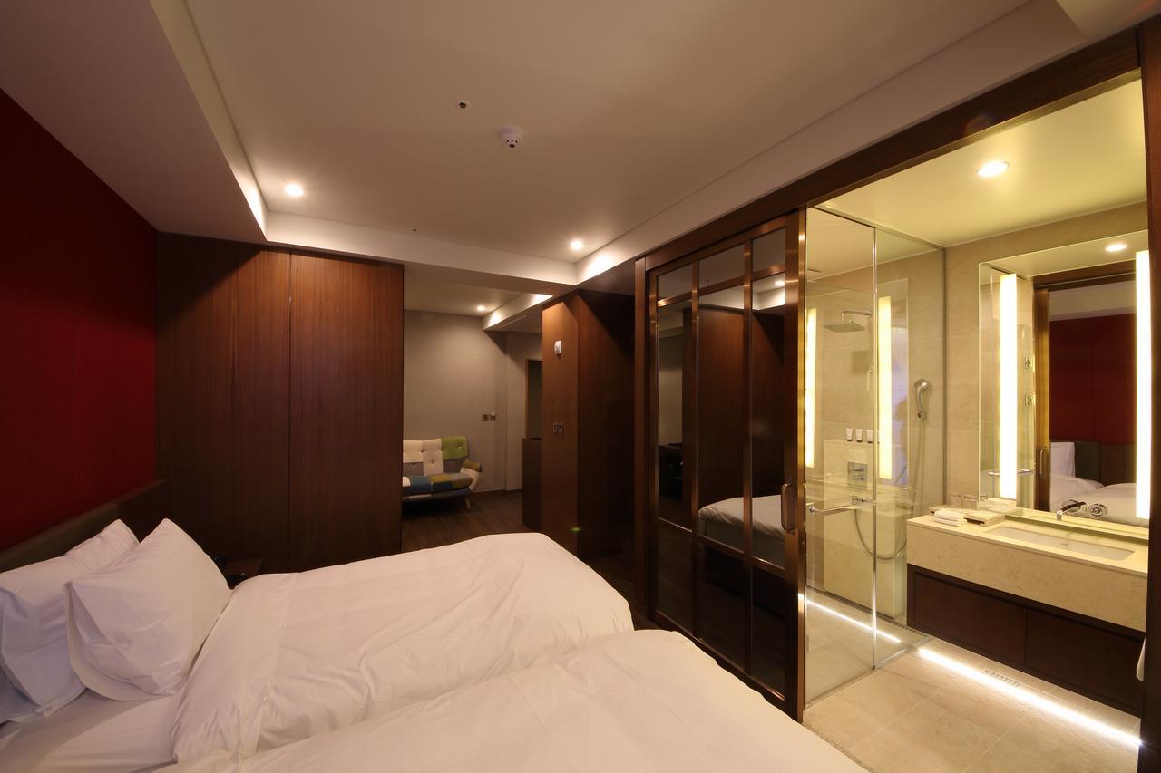 Benikea The H Hotel Hwaseong Cameră foto